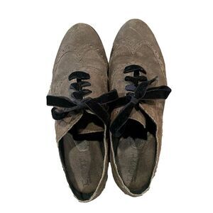 Born grey brown suede black velvet lace up shoes w/ rubber sole VGUC - 7 M